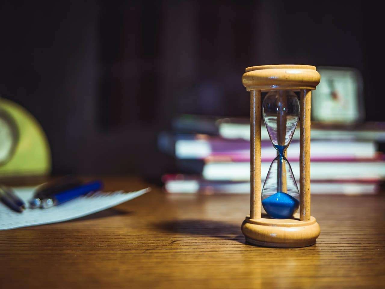 Time management with a hourglass